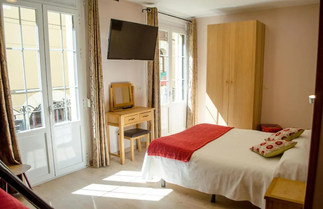 Hotel Jaqués-1