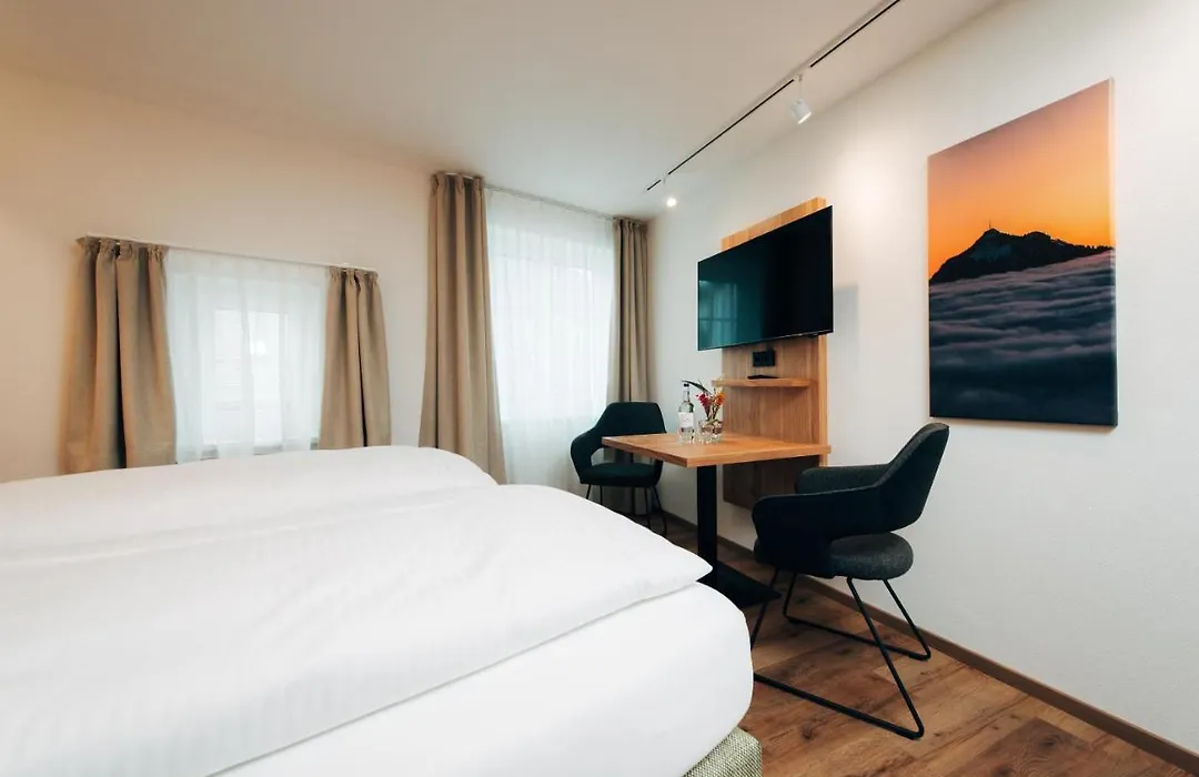 Hotel Drei König-1
