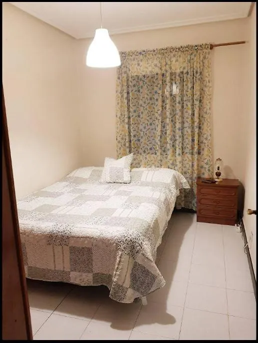 Private Room With Shared Bathroom-1