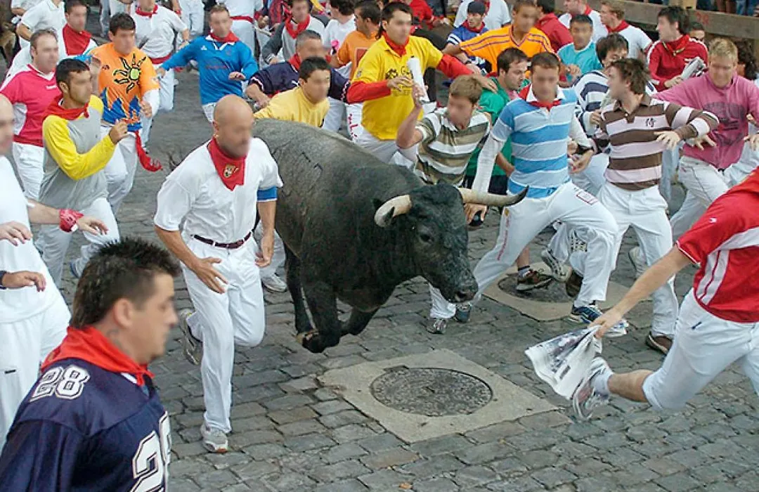 Suites Pamplona Plaza-1