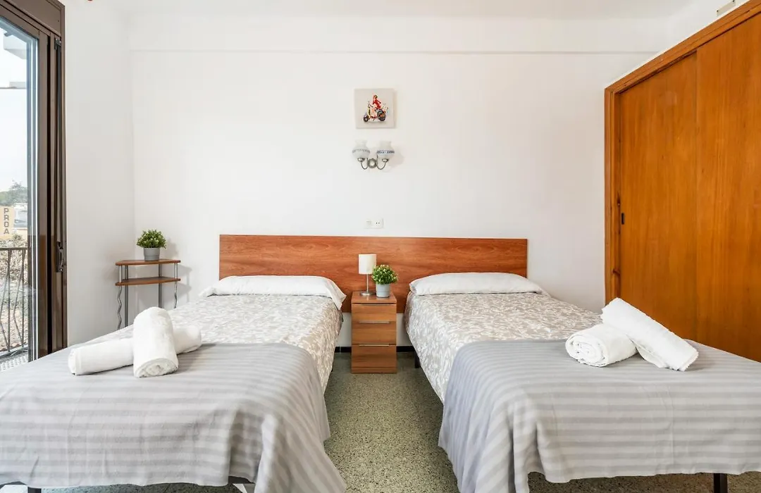 Hostal La Marina-1