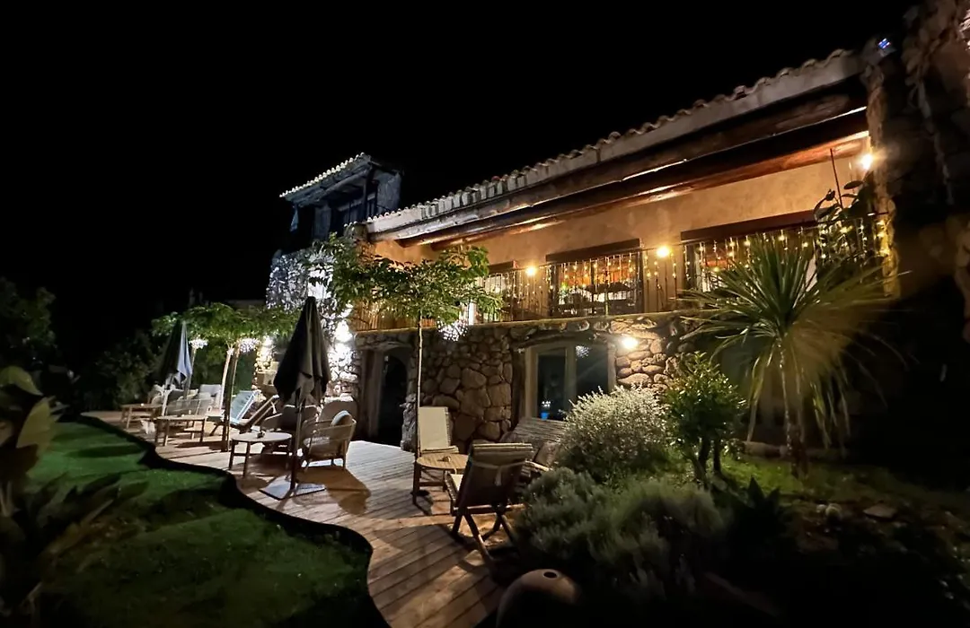 Hôtel Ambassador Palombaggia-1