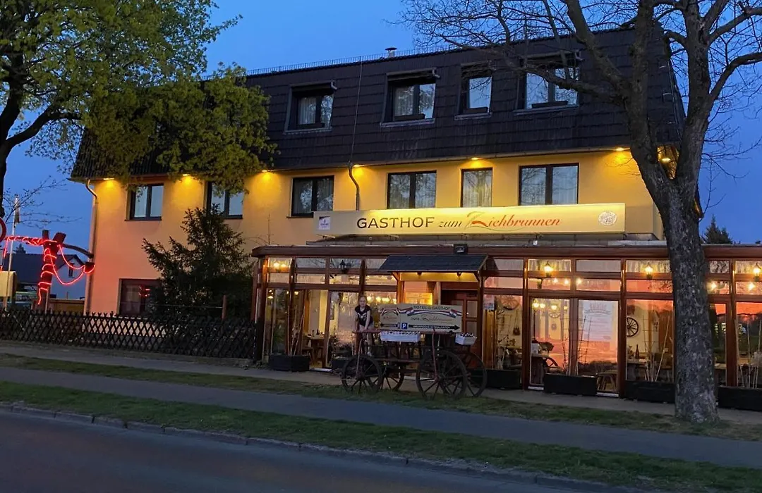 Hotel zum Ziehbrunnen-1