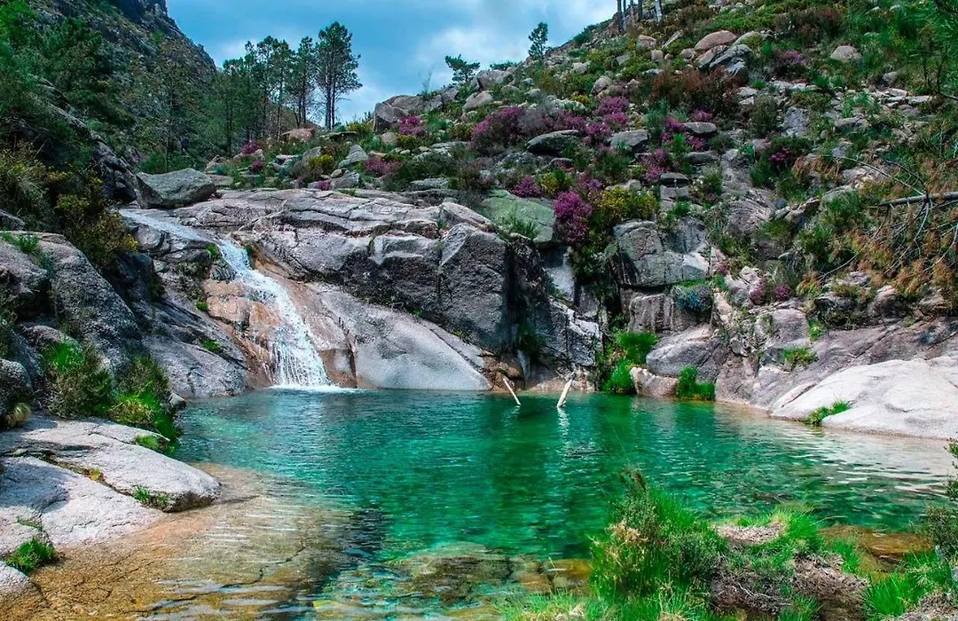 Waterfalls Geres Al-1