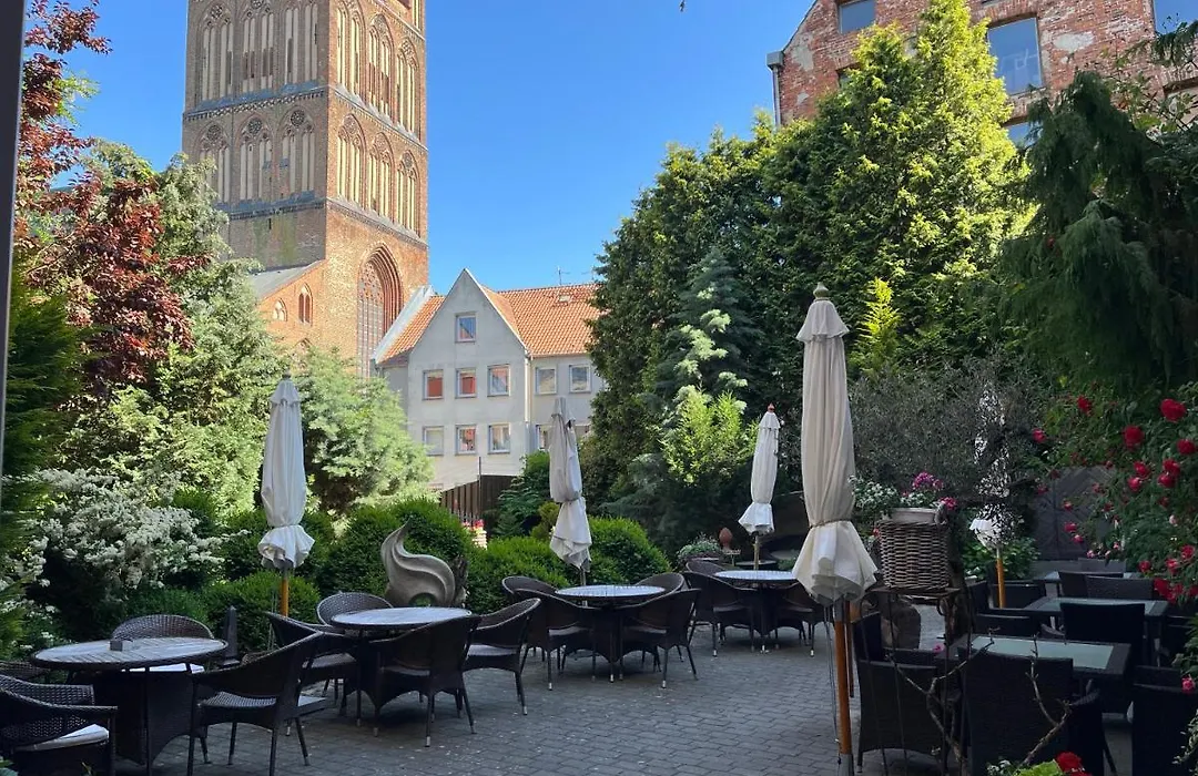 Haus Wullfcrona-1