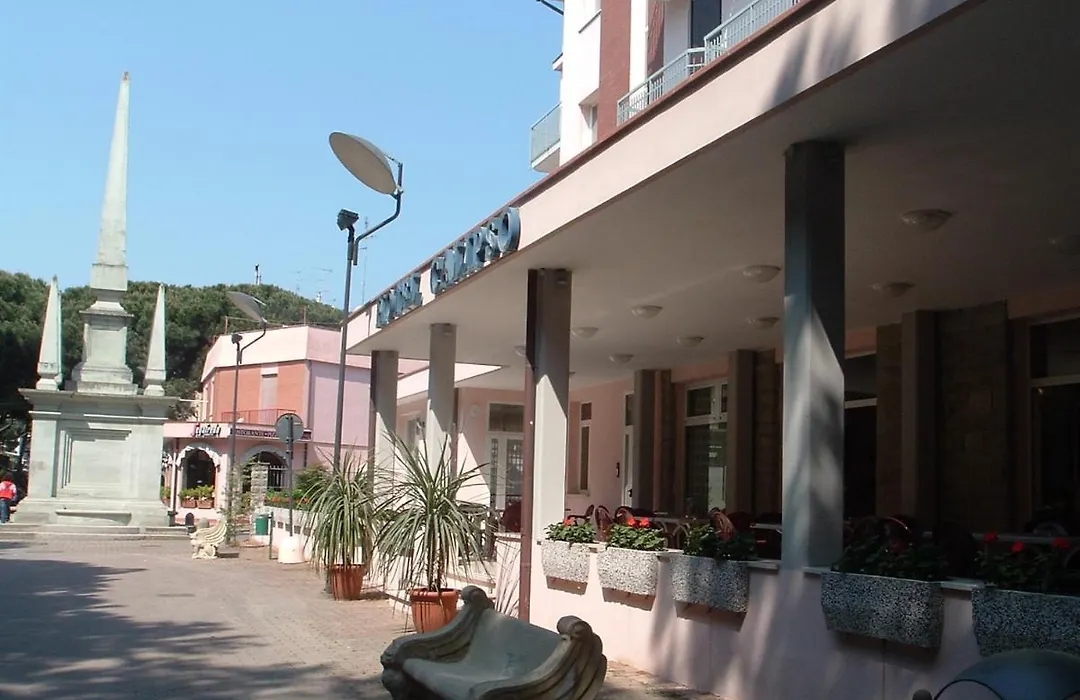 Hotel Calipso-1