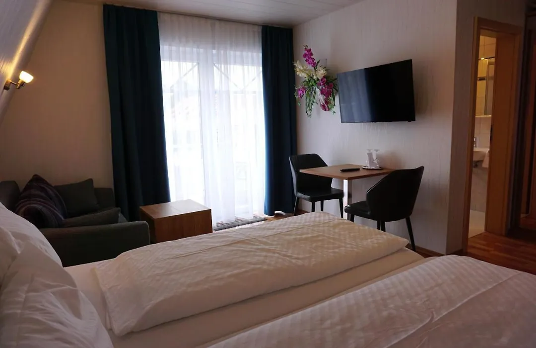 Hotel Pension Julia-1