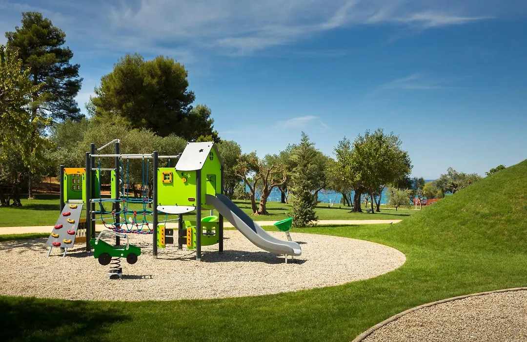 Maistra Select Family Hotel Amarin-1