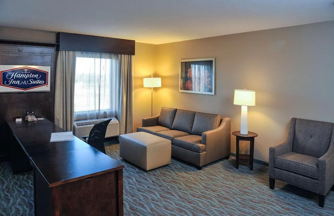 Hampton Inn & Suites Gulfport-1