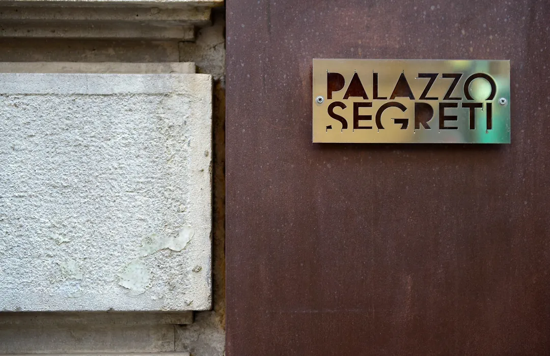 Palazzo Segreti-1