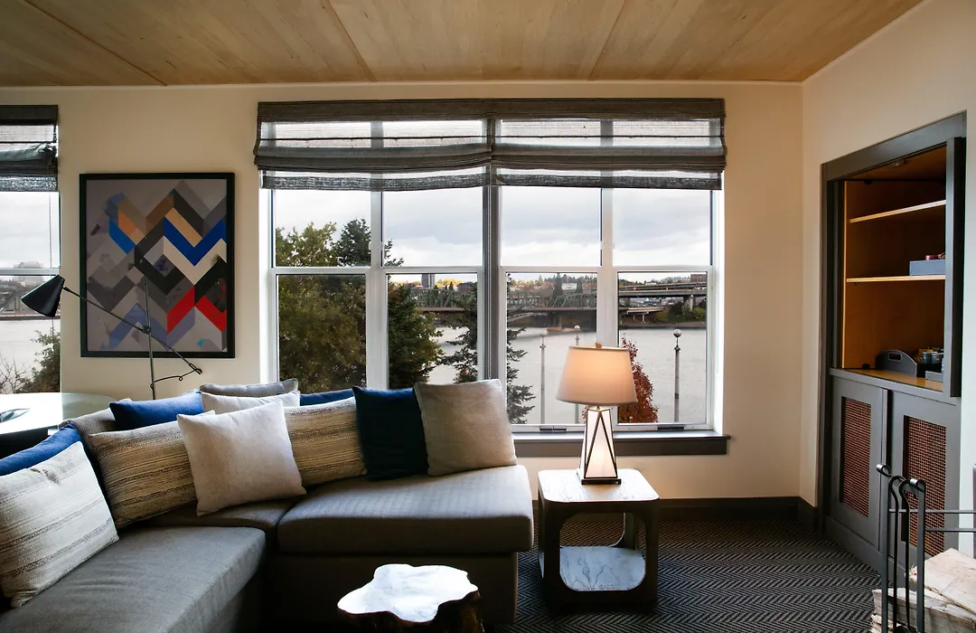 Riverplace Hotel-1