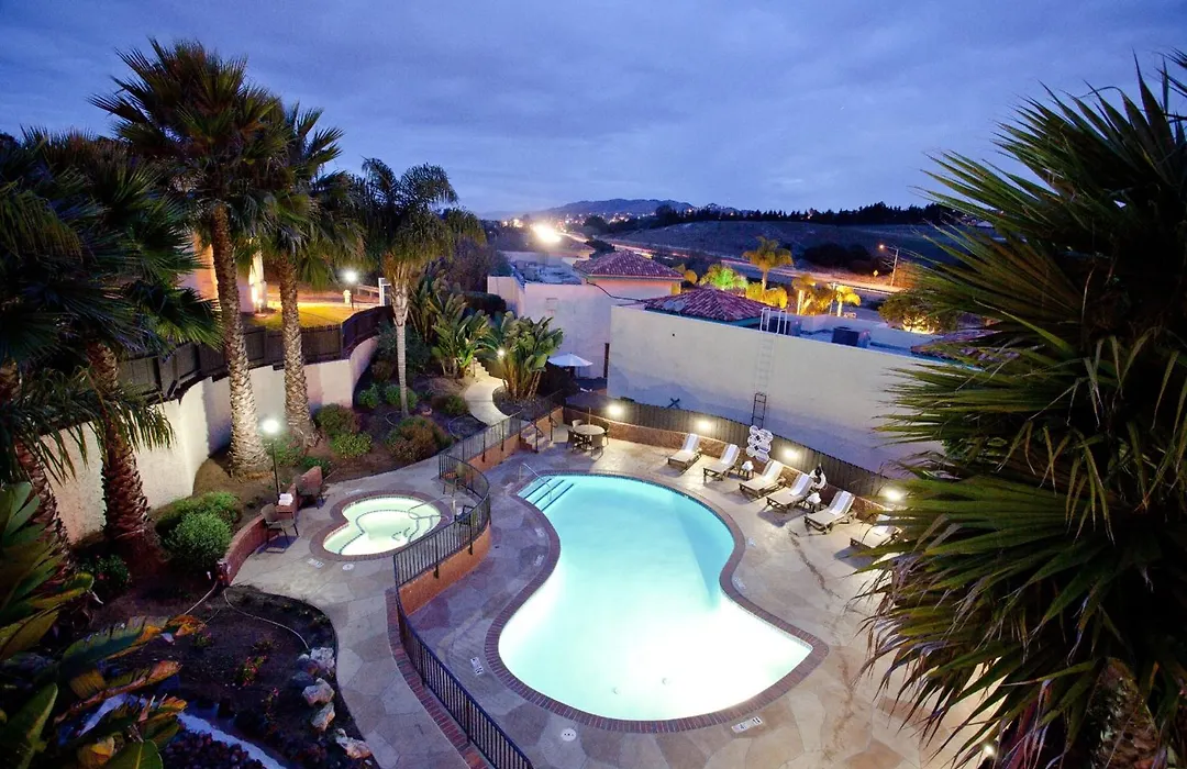 Holiday Inn Express Grover Beach-Pismo Beach Area By Ihg-1