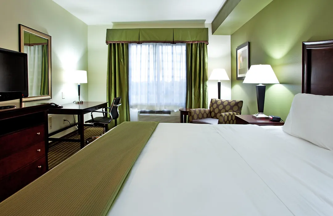Holiday Inn Express Hotel & Suites Biloxi- Ocean Springs By Ihg-1