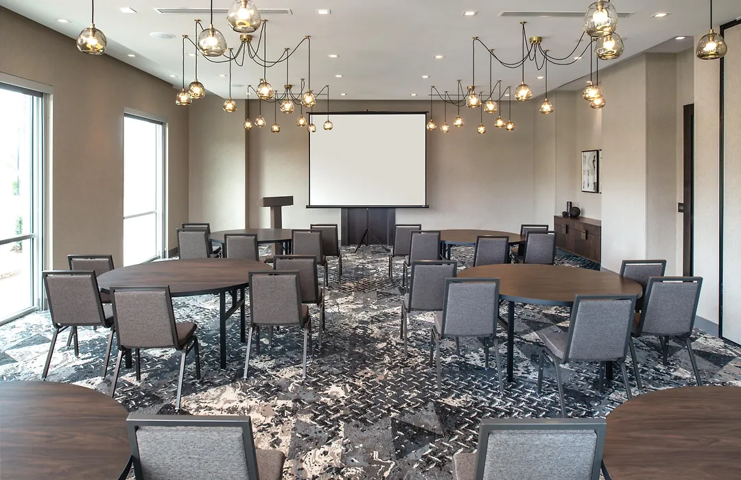 Holiday Inn Boston Logan Airport - Chelsea By Ihg-1