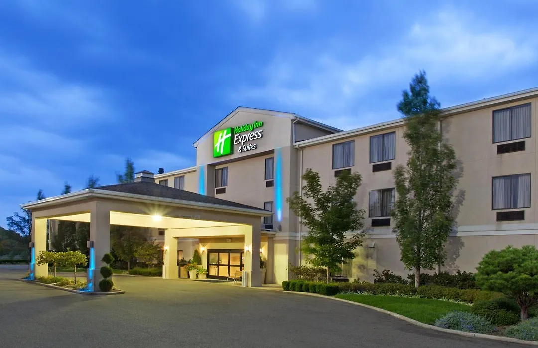 Holiday Inn Express & Suites Alliance By Ihg-1