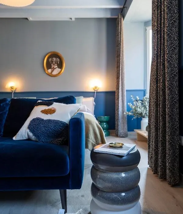 Odit B&B-1