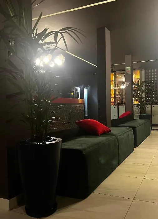 Zuppolini Garden Hotel Oficial-1