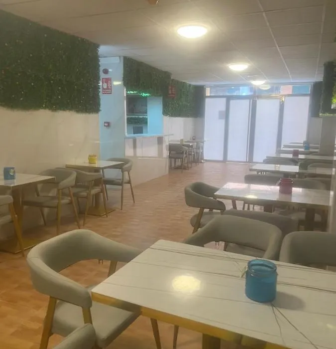 Limin Hostel Capsules-1