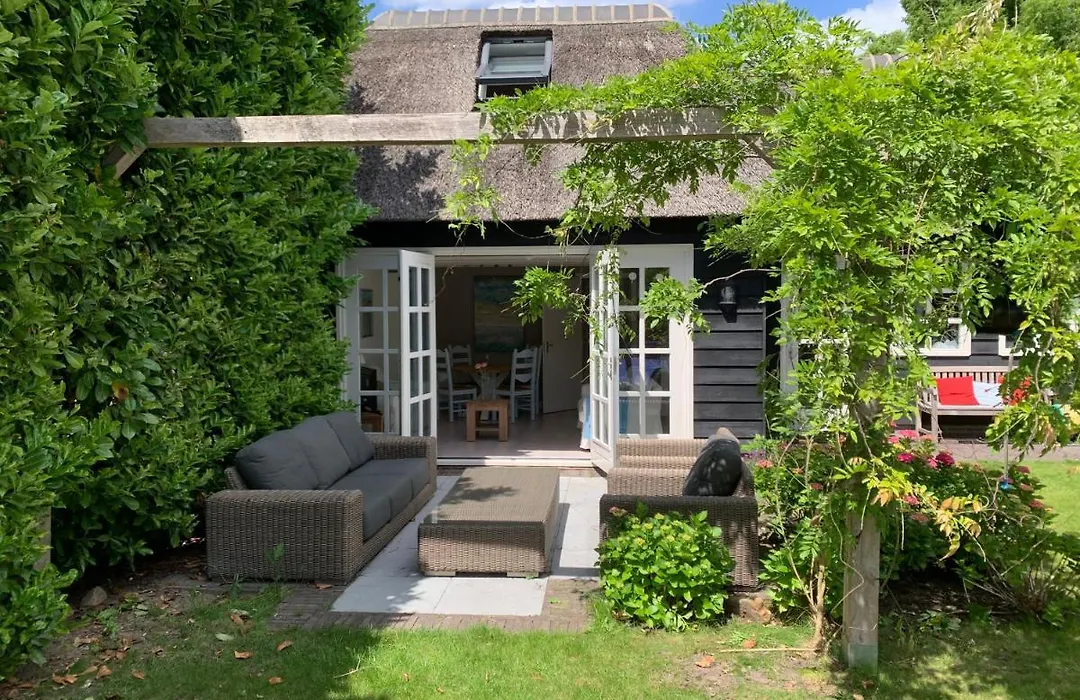 Private Romantic Cottage Utrecht-1
