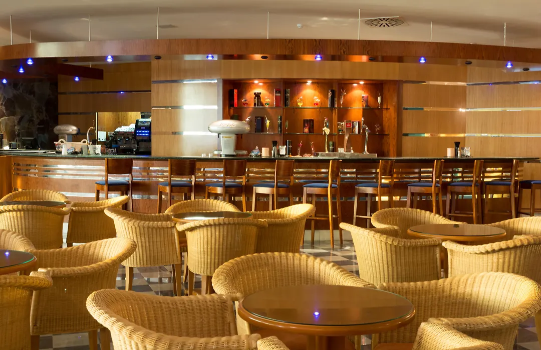 Mogan Princess & Beach Club-1