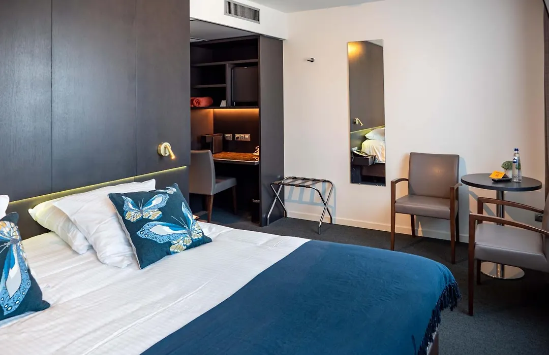 Tower Hotel-1