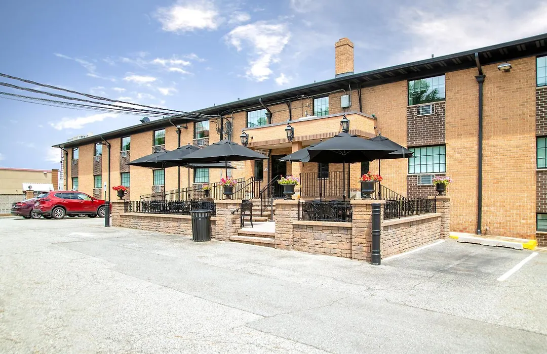 Holland Hotel Jersey City Free Parking-1