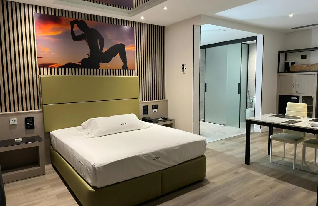 Zouk Hotel (Adults Only)-1