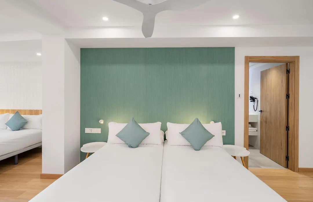 Odyssey Rooms Alicante-1