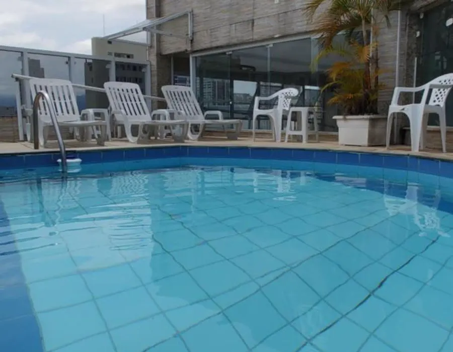 Gonzaga Flat-1