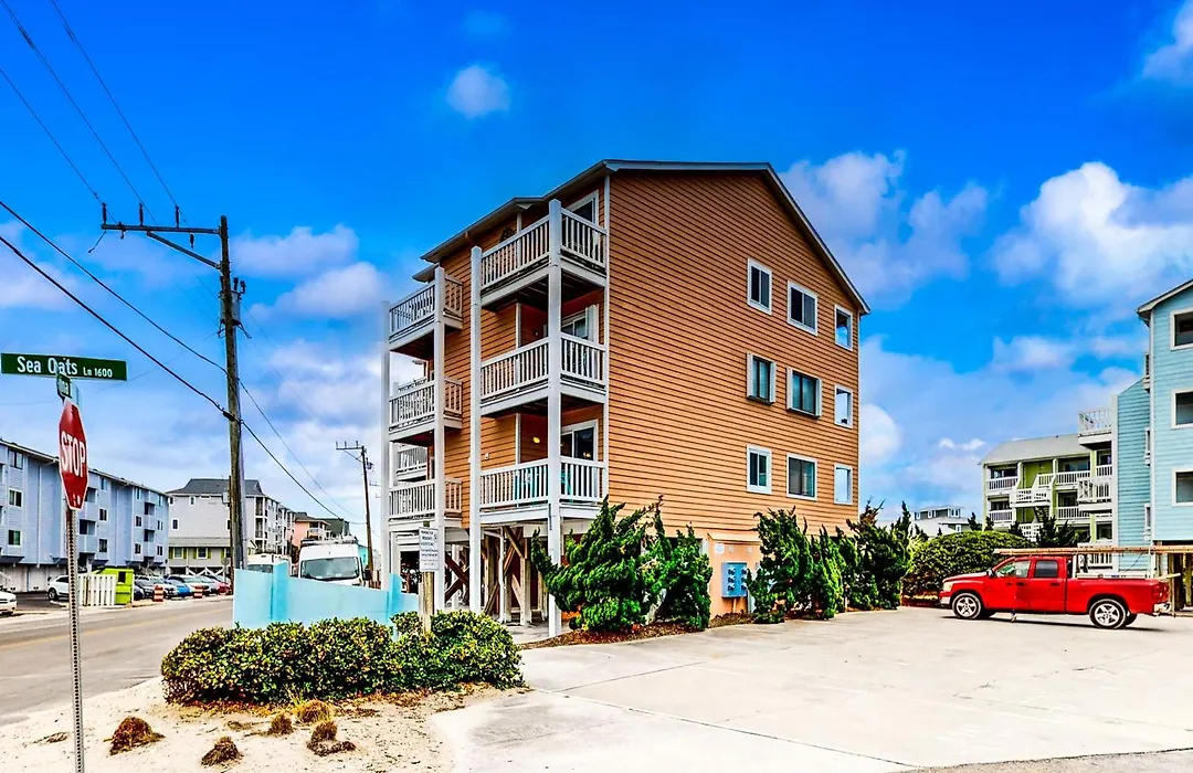 Cb05 Cozy Carolina Beach Condo-1