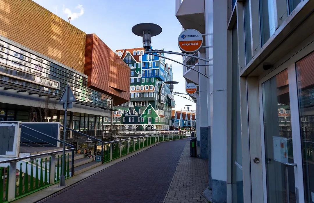 easyHotel Amsterdam Zaandam-1