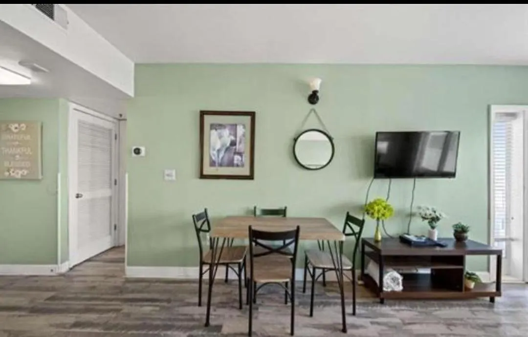 One Bedroom Ocean View Condo-1