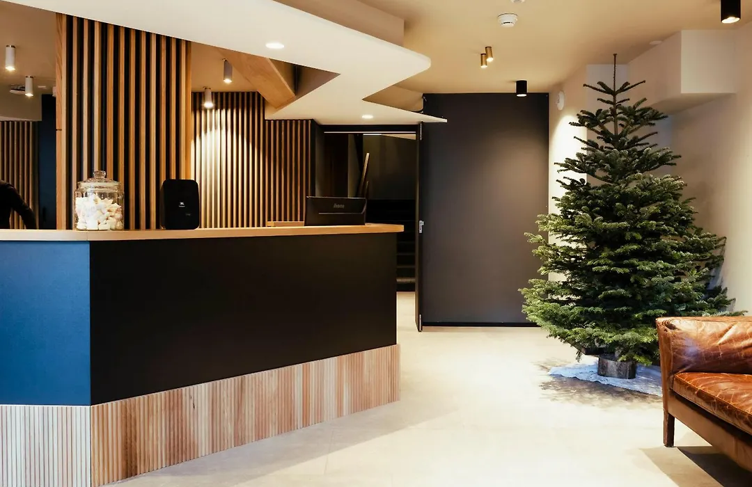 Best Western Chalet les Saytels-1