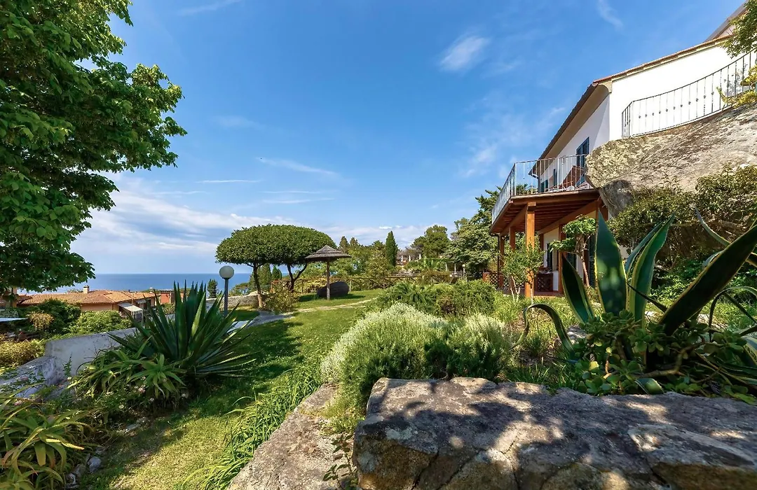 Hotel Cernia Isola Botanica-1