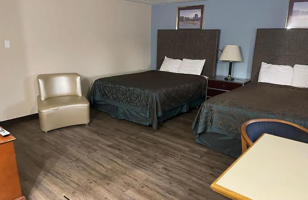 Safari Motel-1