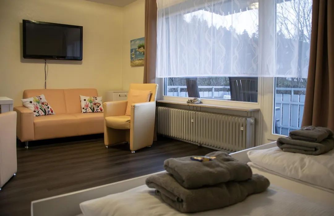 Hotel Sonnenhof Garni-1