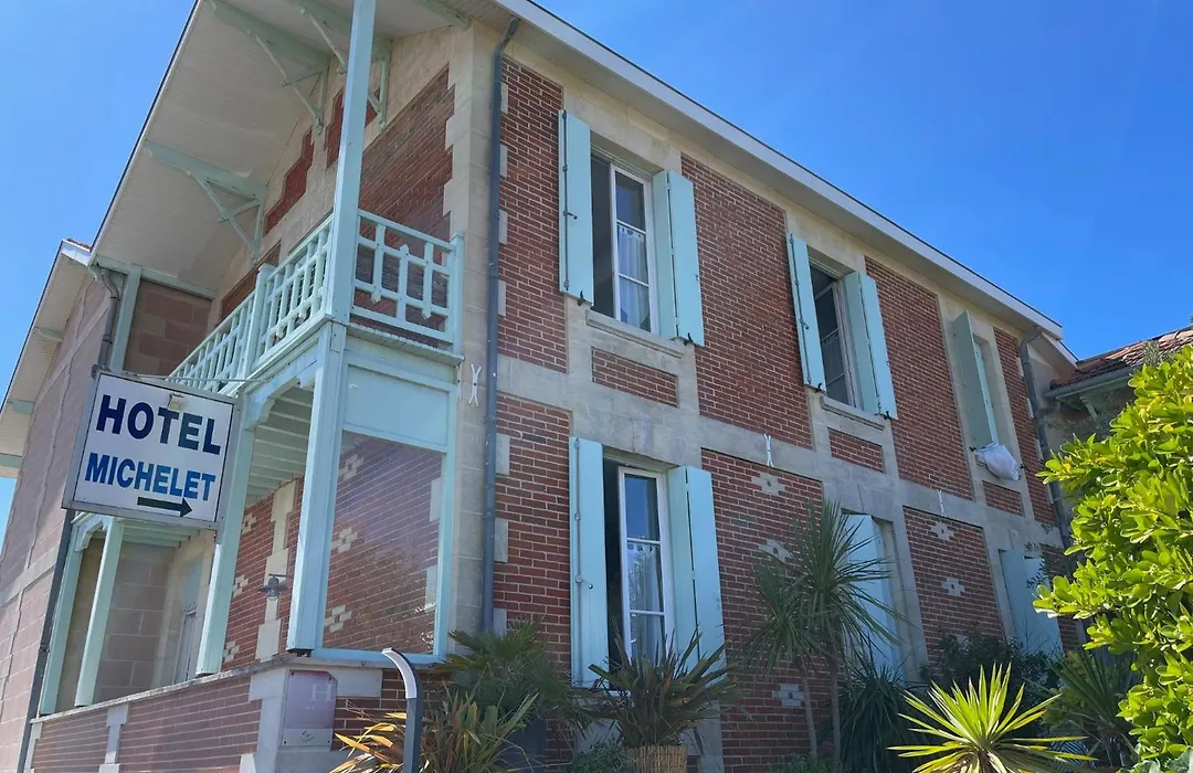 Hôtel Michelet Plage-1