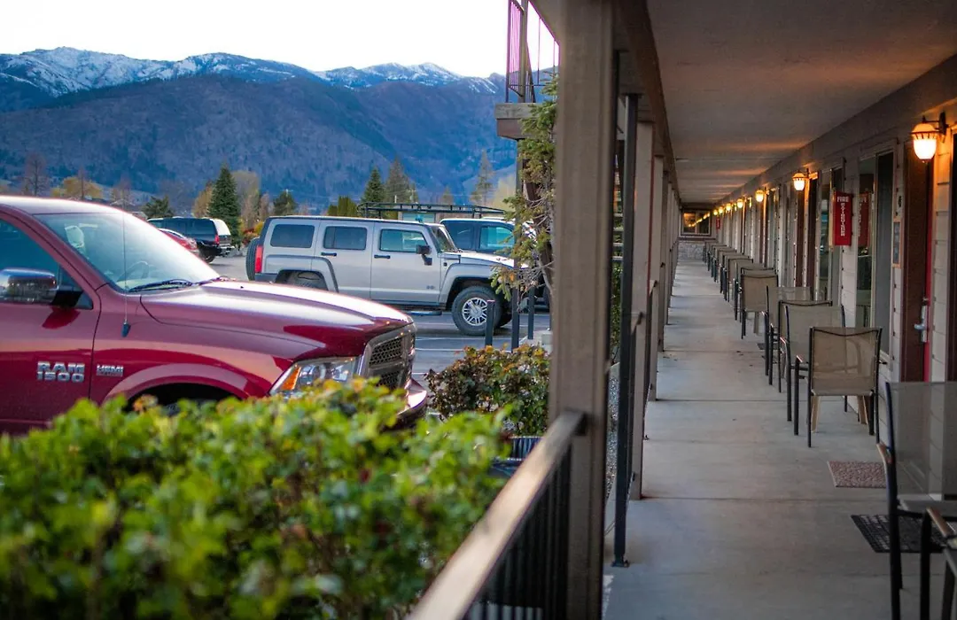 Mountain View Lodge-1