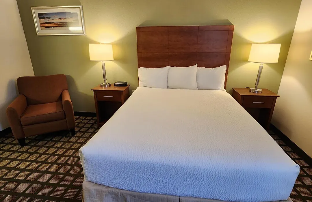 Baymont By Wyndham Mackinaw City-1