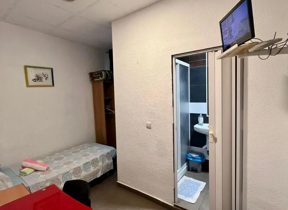 Hostal Milan-1
