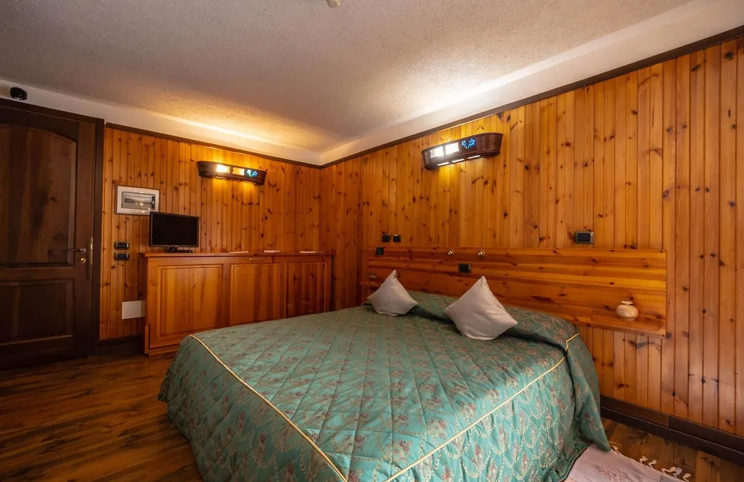 Hotel Bouton D'Or - Cogne-1