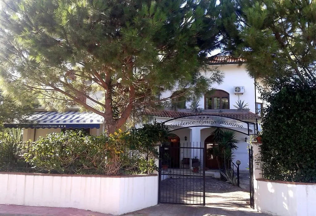 Residence Gnura Momma-1