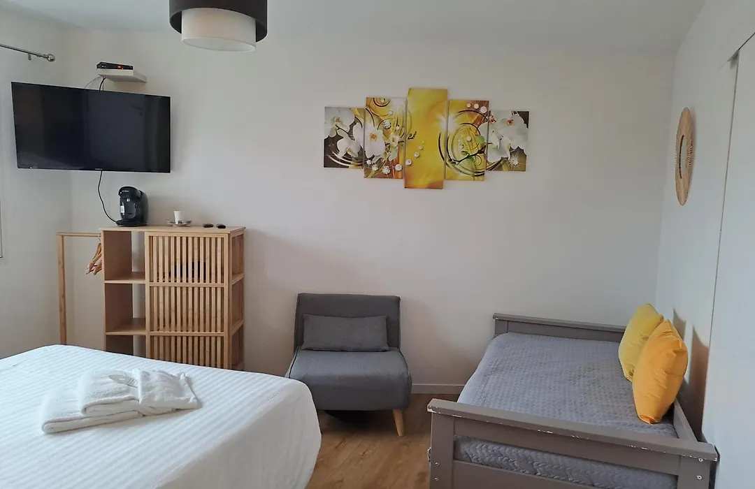 Hôtel L'Auberge Canaulaise-1