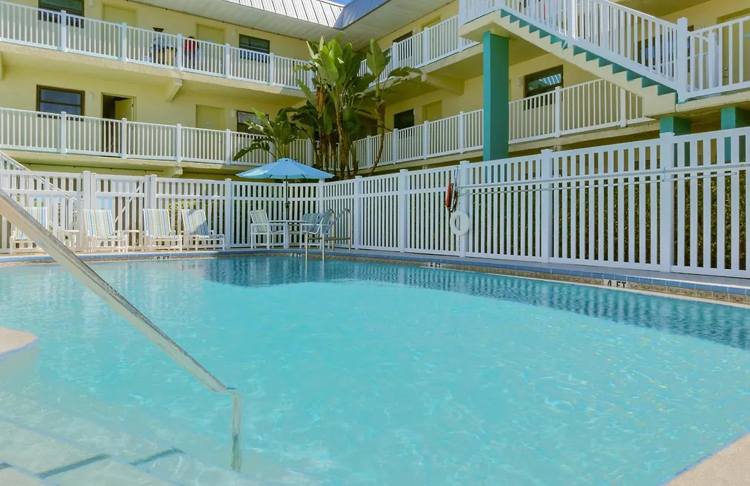 Tuckaway Shores Resort-1