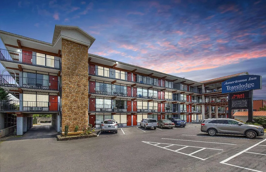 Americana Inn A Travelodge By Wyndham-1