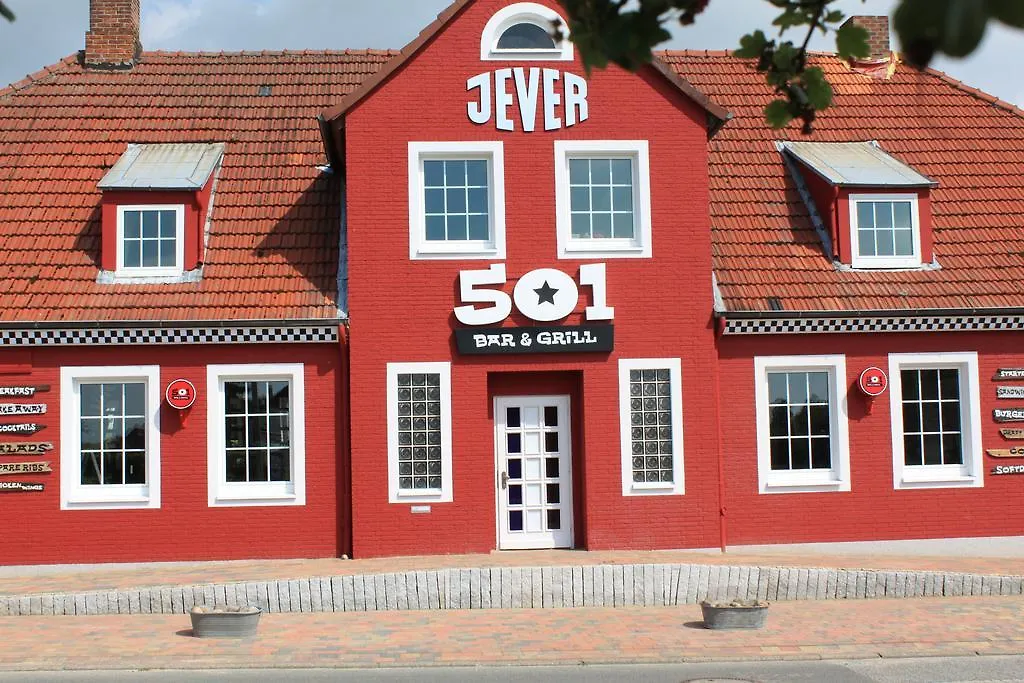 Motel 501-1
