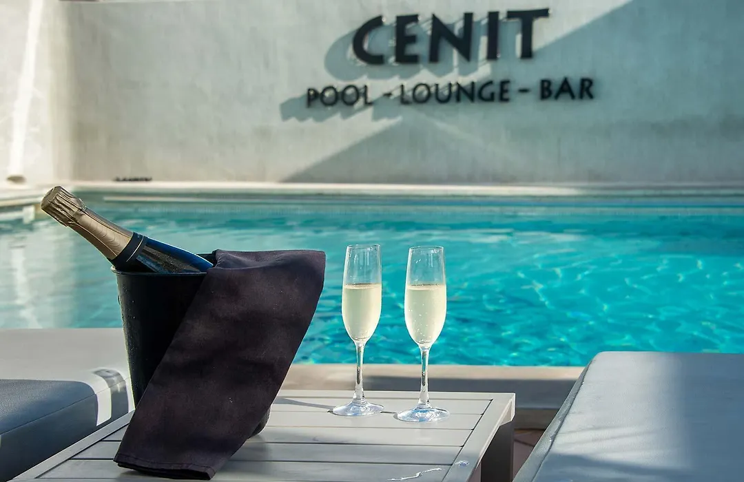 Hotel Cenit&Apts. Sol y Viento-1