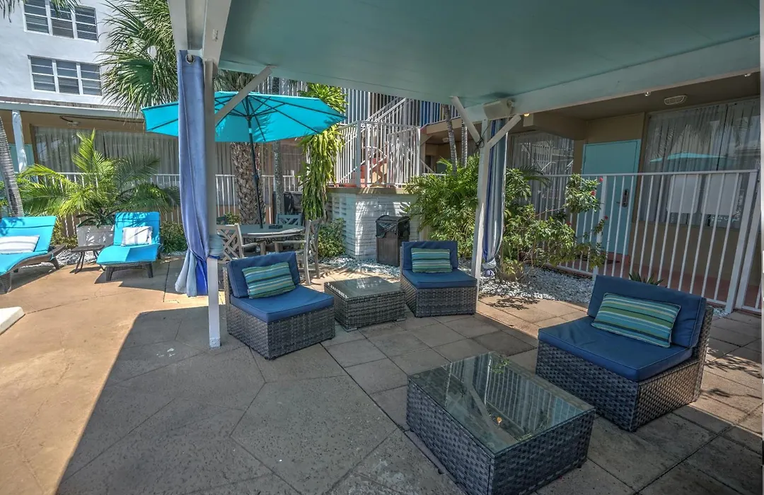 Castle By The Sea Motel-1
