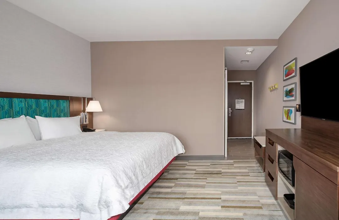 Hampton Inn & Suites Watsonville-1