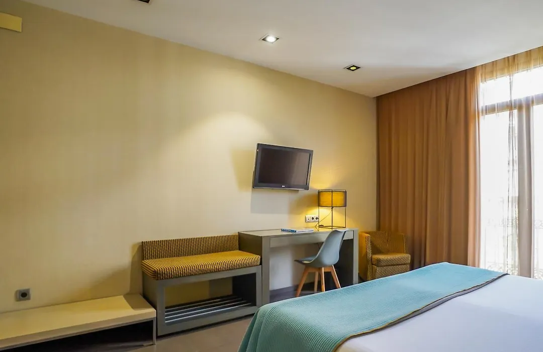 Hotel Constanza-1